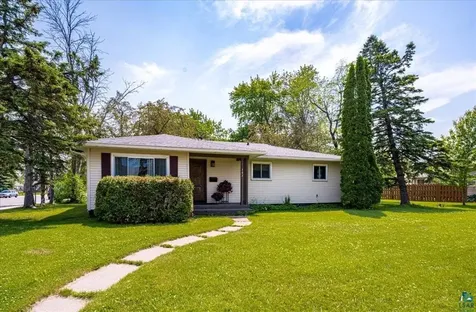 702 N 21st Street Superior WI 54880