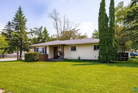 702 N 21st Street Superior WI 54880