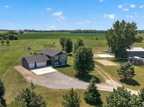 13487 Saint Croix Trail North Branch MN 55056