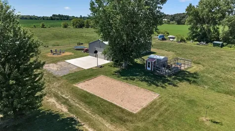 13487 Saint Croix Trail North Branch MN 55056