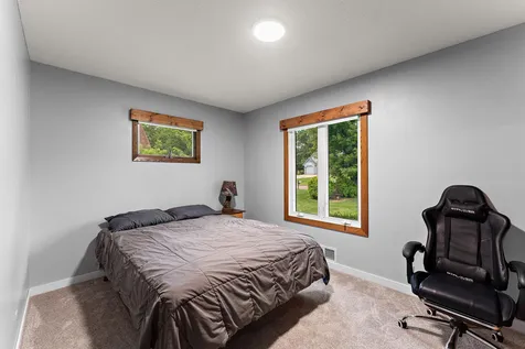 12680 N Shannon Drive Shakopee MN 55379