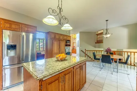1199 Ashley Lane Mahtomedi MN 55115