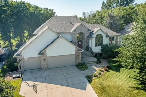 1199 Ashley Lane Mahtomedi MN 55115