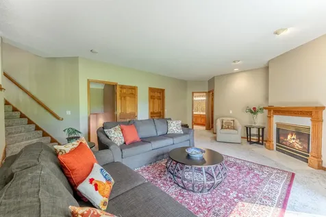1199 Ashley Lane Mahtomedi MN 55115