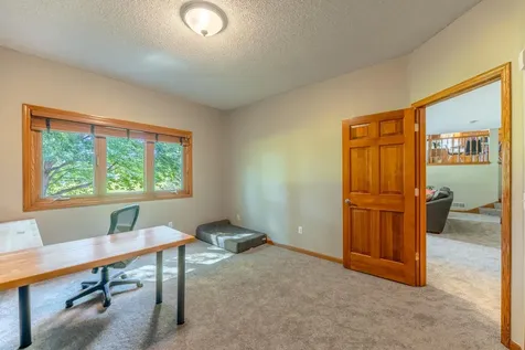 1199 Ashley Lane Mahtomedi MN 55115