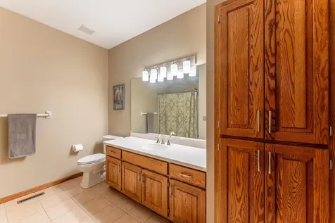 1199 Ashley Lane Mahtomedi MN 55115