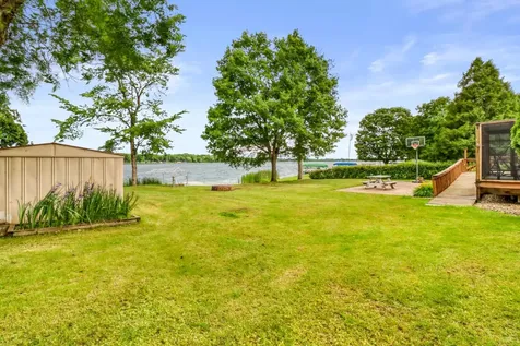 12651 Dorff Beach Road Audubon MN 56511