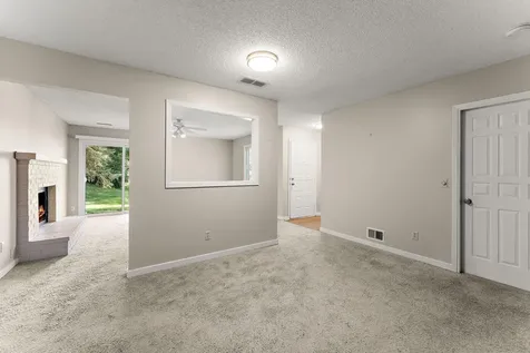 3854 Heather Drive Eagan MN 55122