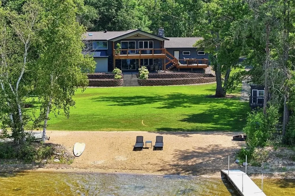 27913 County Road 4 Pequot Lakes MN 56472