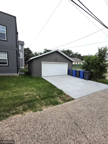 1911 E 32nd Street Minneapolis MN 55407