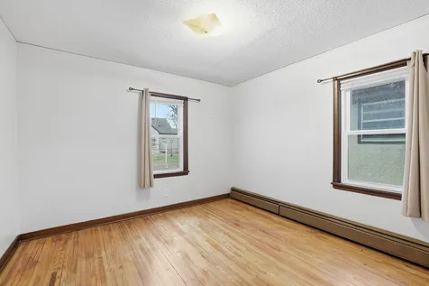 227 Maryland Avenue W Saint Paul MN 55117