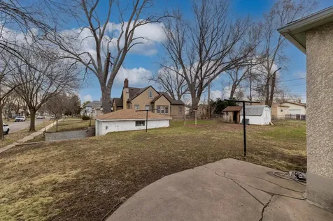 227 Maryland Avenue W Saint Paul MN 55117