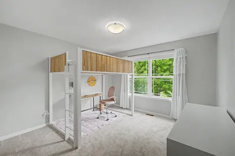 6694 Lakeview Circle NE Albertville MN 55301