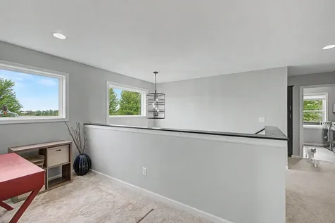 6694 Lakeview Circle NE Albertville MN 55301