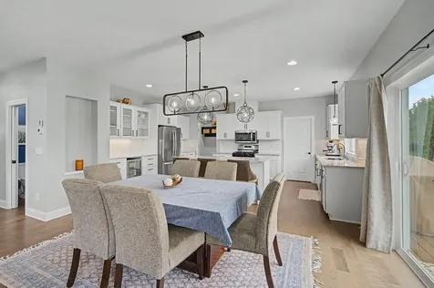 6694 Lakeview Circle NE Albertville MN 55301