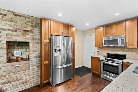 7358 Symphony Street NE Fridley MN 55432