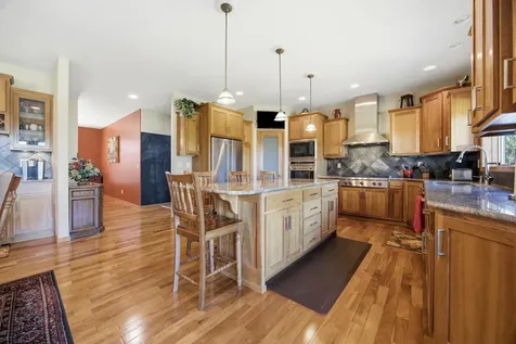 7019 Maple Lane Horace ND 58047