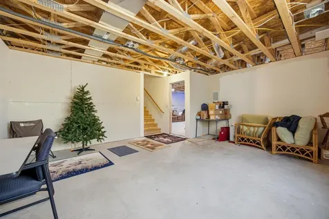 7019 Maple Lane Horace ND 58047