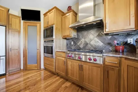7019 Maple Lane Horace ND 58047