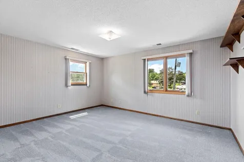 1561 Chamber Street Saint Paul MN 55106