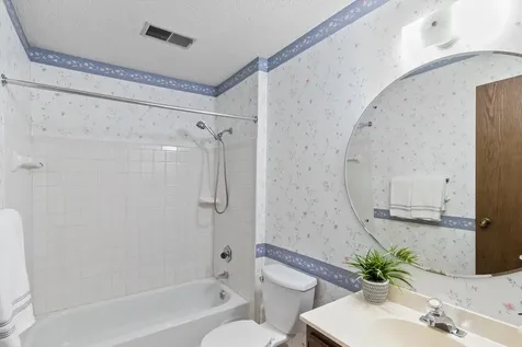 1561 Chamber Street Saint Paul MN 55106