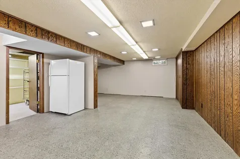 1561 Chamber Street Saint Paul MN 55106