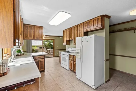 1561 Chamber Street Saint Paul MN 55106