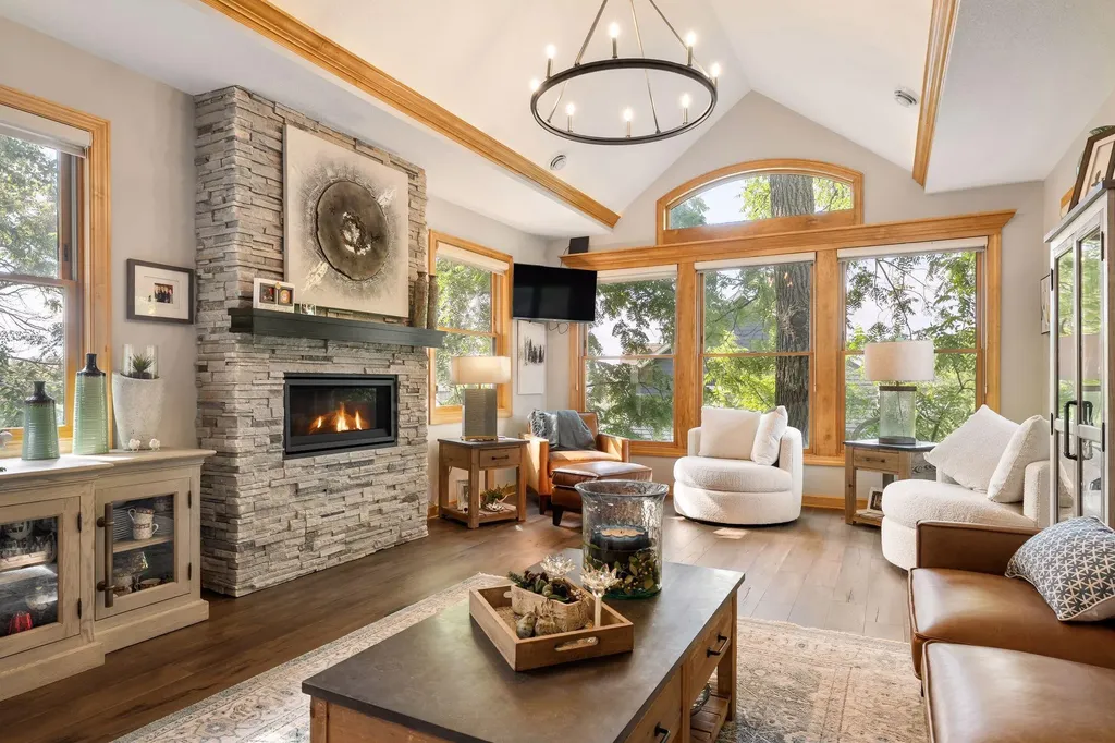 6480 Yosemite Lane Excelsior MN 55331