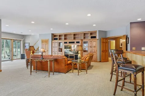 6480 Yosemite Lane Excelsior MN 55331