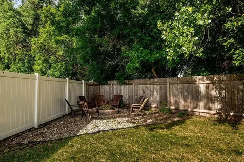 3126 37 1/2 Avenue S Fargo ND 58104