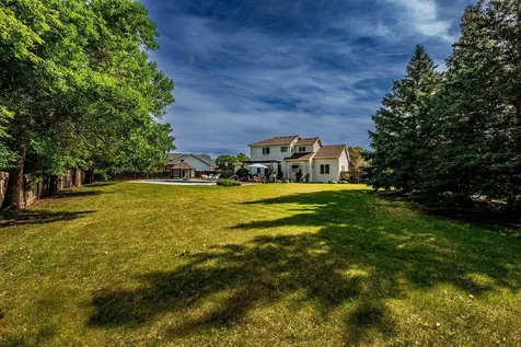 3126 37 1/2 Avenue S Fargo ND 58104