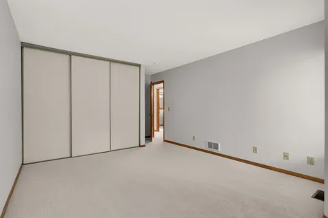 1359 Spencer Road W Saint Paul MN 55108