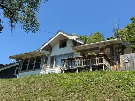 1115 Bush Street Red Wing MN 55066