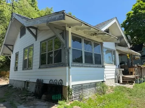 1115 Bush Street Red Wing MN 55066