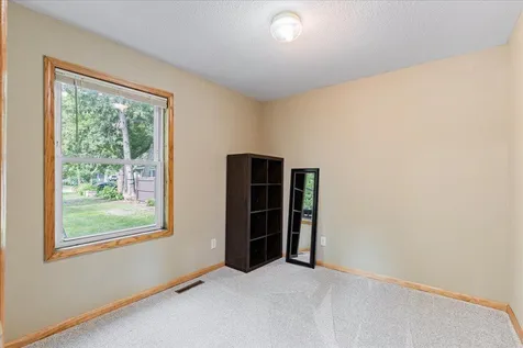 711 SE 13th Street Brainerd MN 56401