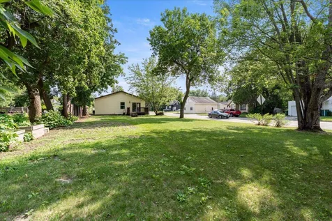 711 SE 13th Street Brainerd MN 56401