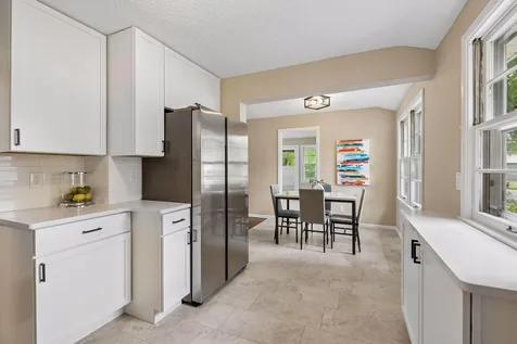 9148 2nd Avenue S Bloomington MN 55420