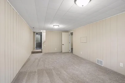 9148 2nd Avenue S Bloomington MN 55420