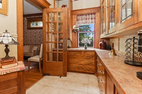 721 6th Avenue E Alexandria MN 56308