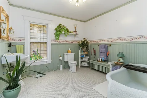 721 6th Avenue E Alexandria MN 56308
