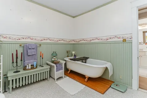 721 6th Avenue E Alexandria MN 56308