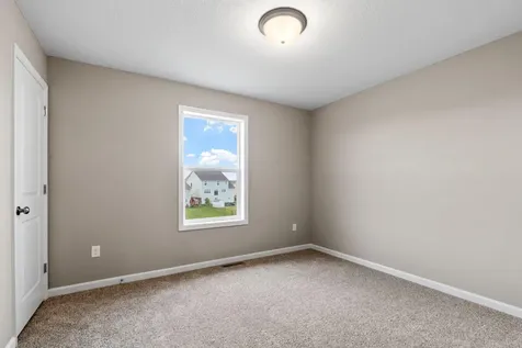 10872 165th Avenue NW Elk River MN 55330