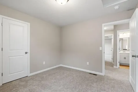 10872 165th Avenue NW Elk River MN 55330