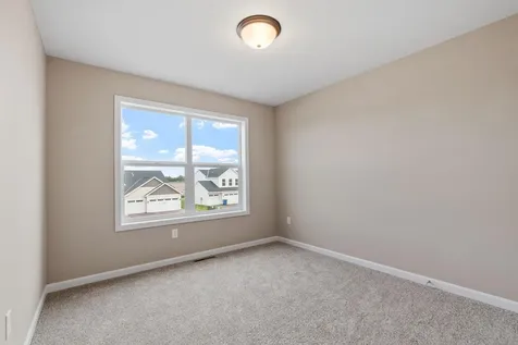 10872 165th Avenue NW Elk River MN 55330