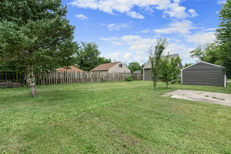 1810 1st Avenue SE Austin MN 55912