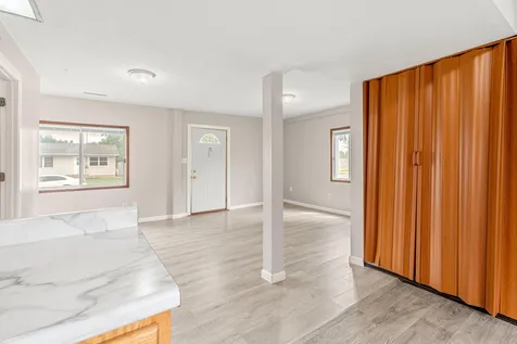 1810 1st Avenue SE Austin MN 55912