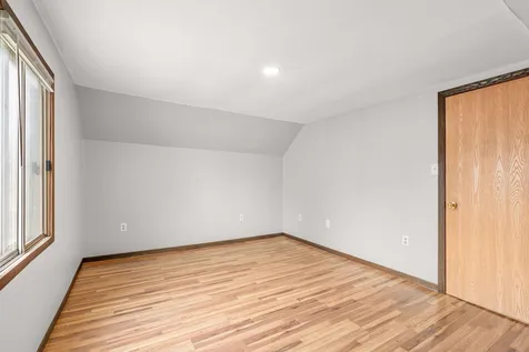 1810 1st Avenue SE Austin MN 55912