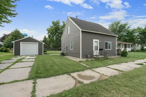 1810 1st Avenue SE Austin MN 55912