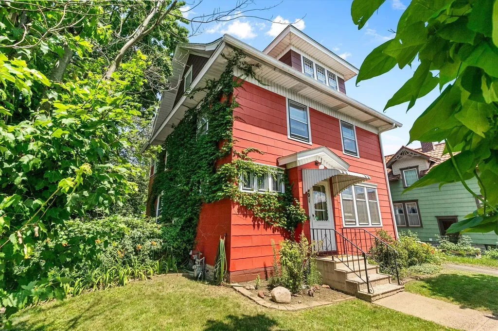 1601 Hubbard Avenue Saint Paul MN 55104