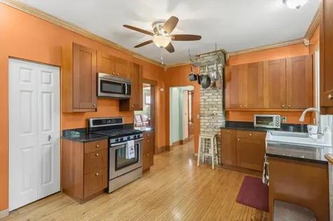 1601 Hubbard Avenue Saint Paul MN 55104